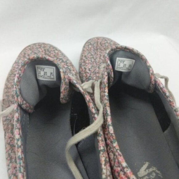 Vans Canvas Low Top Sneakers 11 - Picture 8 of 8